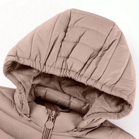 NWT Hooded Jacket - Picture 3 of 7